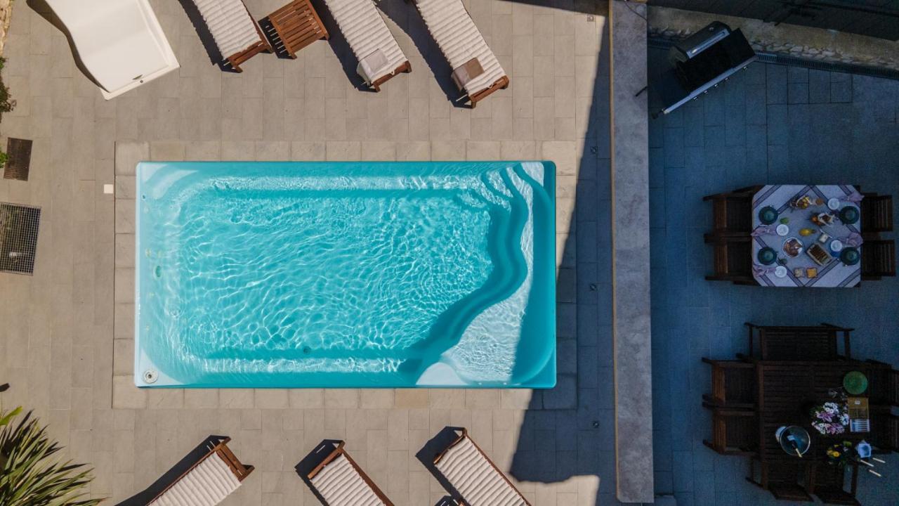 La Maison De Livia, Chambres D'Hotes, Piscine Chauffee, Proche Uzes, Nimes, Ales Sauzet  Luaran gambar