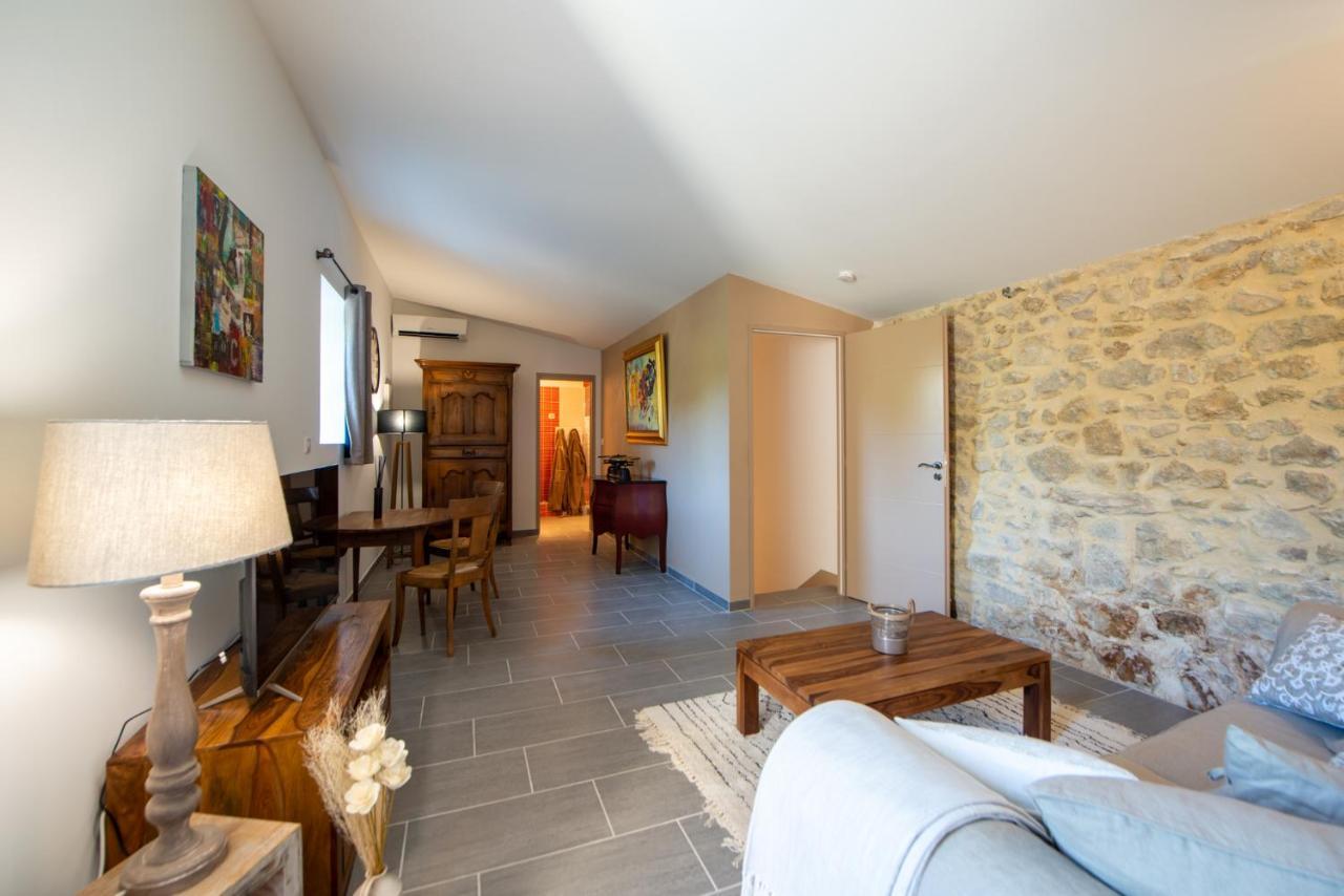 La Maison De Livia, Chambres D'Hotes, Piscine Chauffee, Proche Uzes, Nimes, Ales Sauzet  Luaran gambar