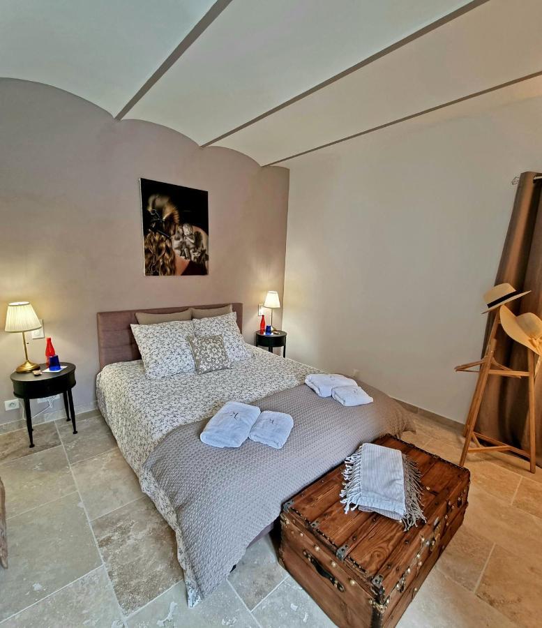 La Maison De Livia, Chambres D'Hotes, Piscine Chauffee, Proche Uzes, Nimes, Ales Sauzet  Luaran gambar